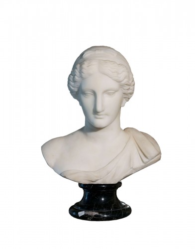 Aphrodite de Cnide, buste néoclassique en marbre 1830