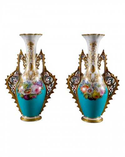 Paire de vases "orientalisants", France c1880