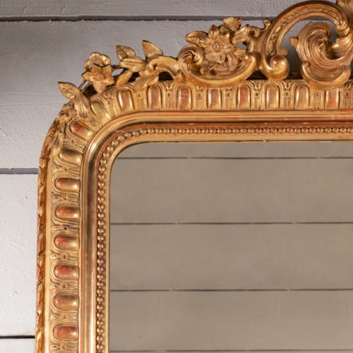 Très grand miroir français en bois doré et sculpté du XIXe - Miroirs, Trumeaux Style Napoléon III