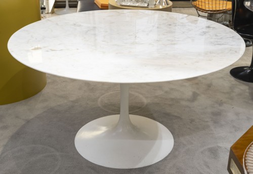 Table "Tulip" - Eero Saarinen & Knoll International - Mobilier Style 