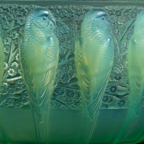 Art Déco - René Lalique - Peppermint “Parakeets” cup 1931