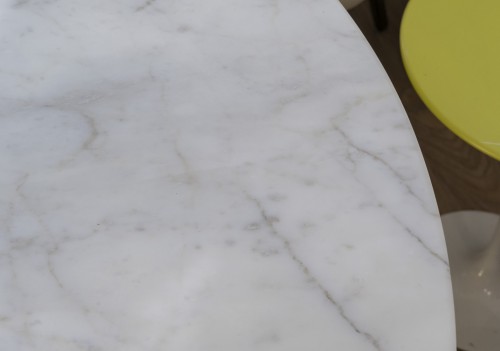 Eero SAARINEN Knoll International -  “Tulip” Calacatta marble Table - 