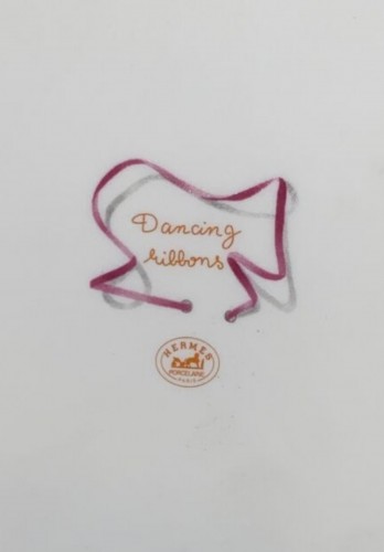 XXe siècle - Hermès - Service de table Ribbons 67 pièces en porcelaine