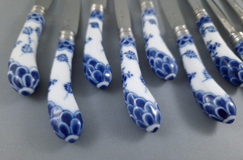 silverware & tableware  - 11 18th Century Knives In sterling Silver And Porcelain