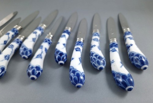 11 18th Century Knives In sterling Silver And Porcelain - 