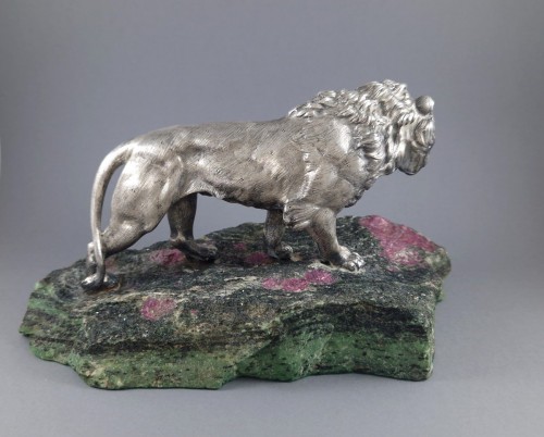 Lion Sculpture In Sterling Silver And Eudialyte  - 