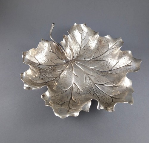 Buccellati Sterling Silver Leaf Bowl - silverware & tableware Style 