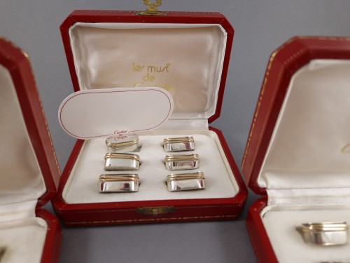 silverware & tableware  - Cartier - 18 Place Card Holders In Sterling Silver and Gold