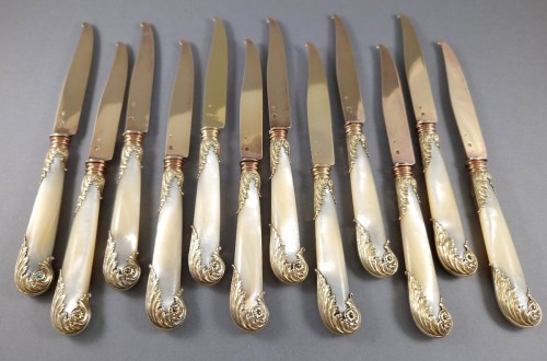 silverware & tableware  - Puiforcat - 12 Sterling Silver-gilt And Mother-of-pearl Knives