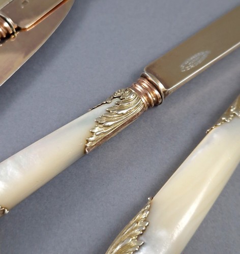  - Puiforcat - 12 Sterling Silver-gilt And Mother-of-pearl Knives