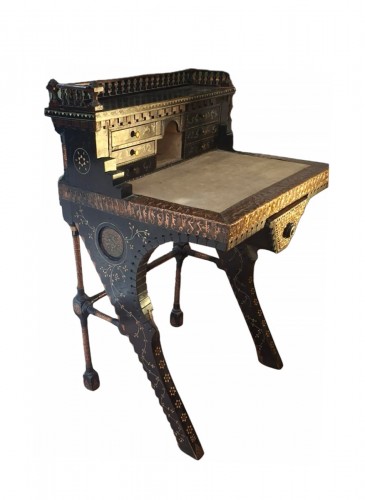 Bureau avec chaise - Carlo Bugatti (1856-1940)