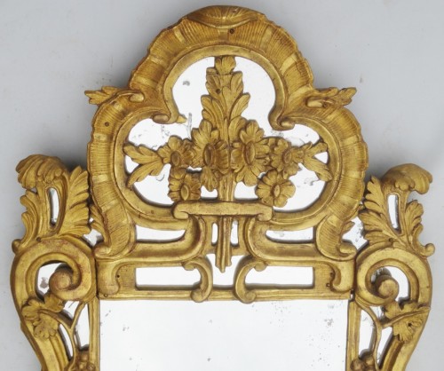 Miroir en bois doré du XVIIIe siècle - 