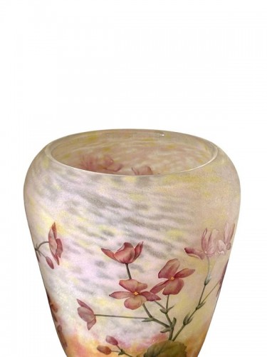 XXe siècle - Daum Nancy Vase "Cornouiller du Japon"