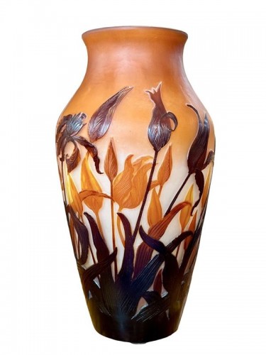 Emile Gallé Important Vase Art nouveau "Tulipes" - Antiquités Art Nouveau