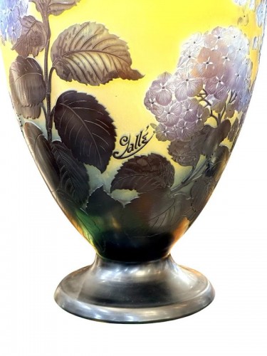 Emile Gallé - Monumental vase Art nouveau "Hortensias" - Art nouveau