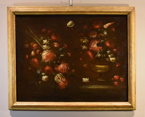 Tableaux et dessins Tableaux XVIIe siècle - Paire de natures mortes de fleurs, école italienne du 17e siècle