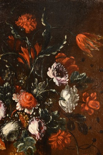 Antiquités - Composition florale débordant d'un vase attribué à Francesca Volò Smiller (1657 - 1700)