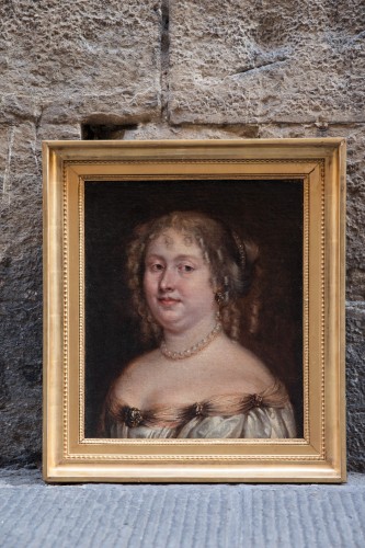 Tableaux et dessins Tableaux XVIIe siècle - Portrait de dame aux perles (Marie de Lorraine, Duchesse de Guise ?)