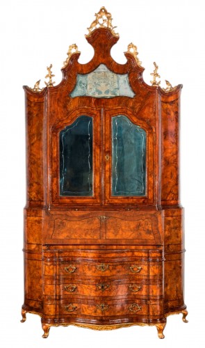 Commode scribanne, ébénisterie vénitienne du XVIIIe siècle