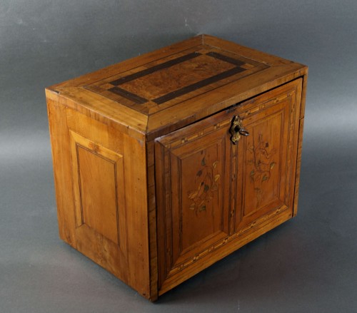 17th Augsburg Factory Marquetry Cabinet - 