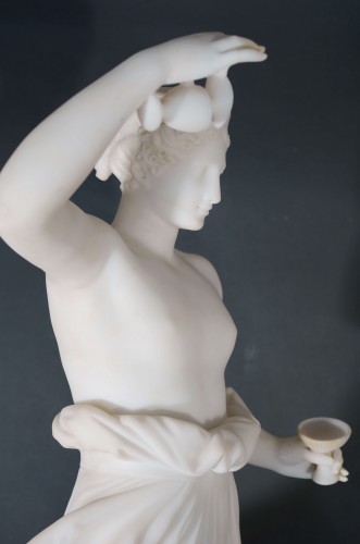 Sculpture  - Mid-19th Hebe Impressive Neoclassical Marble Sculpture