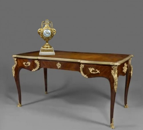 Louis XVI - A Louis XVI Mantel Clock, model by Brécourt-Philibert