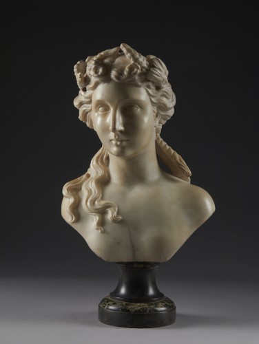 Marble bust of Ceres, Roman goddess of earth and fertility - Sculpture Style 
