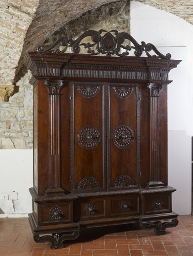 17th century - Farnesiano wardrobe, Parma 17th century