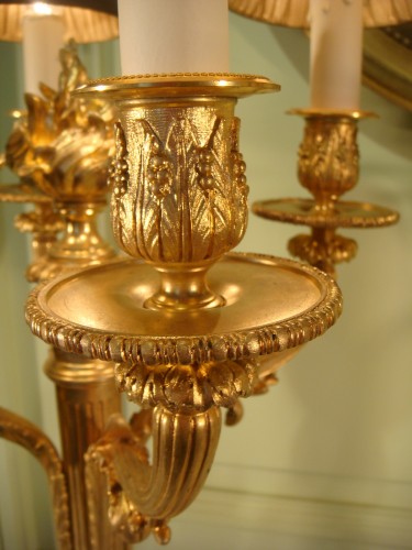 Paire de candélabres en bronze doré fin 19e siècle montés en  lampes - Napoléon III