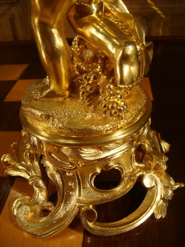 Paire de lampes Bougeoirs en bronze doré aux Amours - Napoléon III