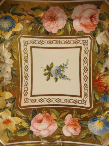 Céramiques, Porcelaines  - Deux plats en faïence fine, Angleterre vers 1815