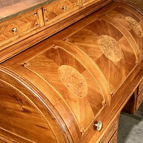 18th century - Important 18th Century Castle Cylinder Desk