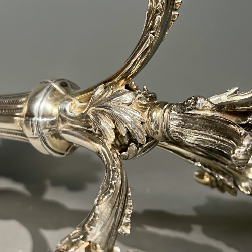 Antiquités - pair of solid silver candlesticks