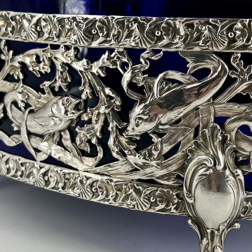 XIXe siècle - Grande coupe centre de table argent et cristal bleu du XIXe siècle