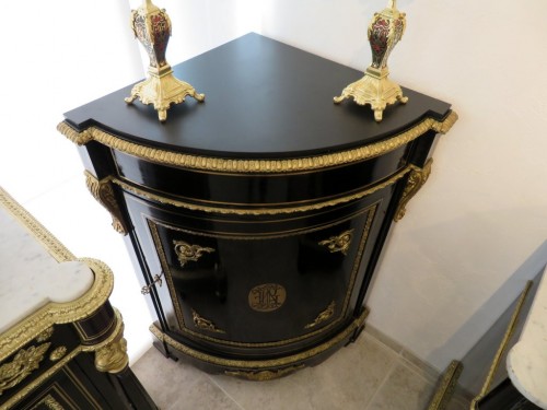 19th century - Furniture of corners with brass inlay firt 19th