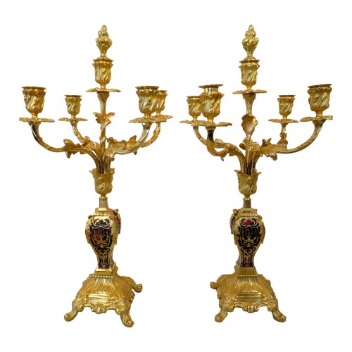 Paire de candélabres d'époque Napoléon III en marqueterie Boulle et en bronze