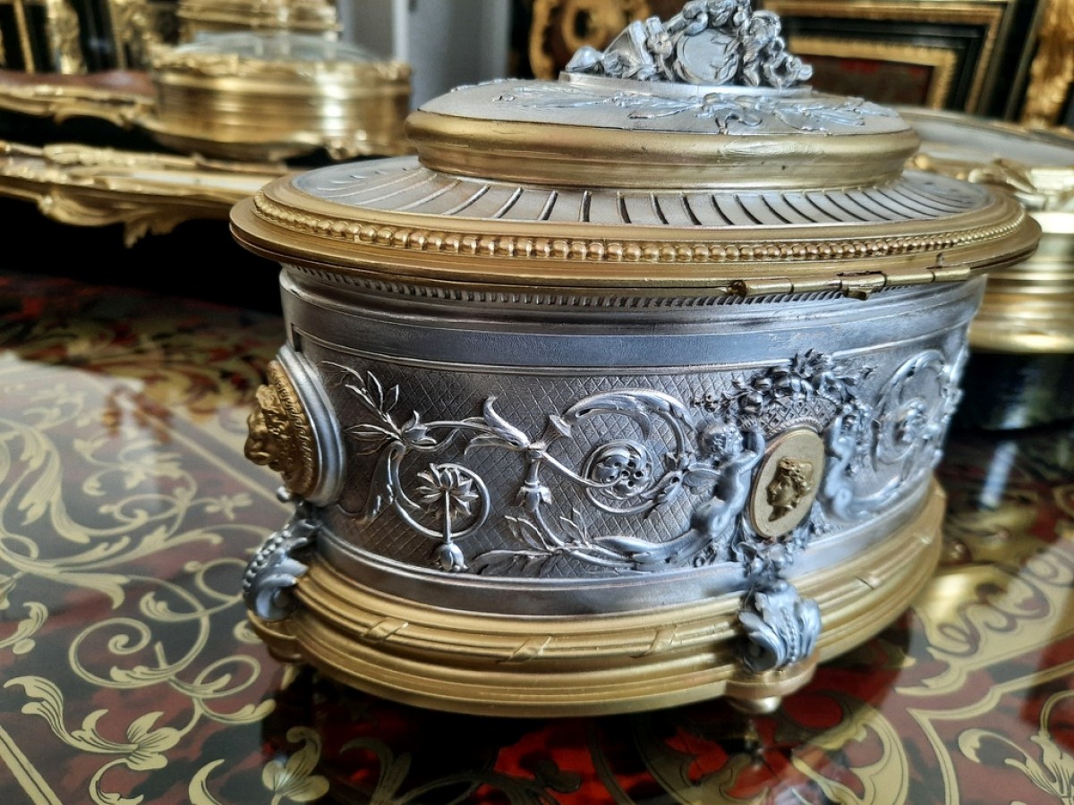 GILT BRONZE AND SILVER-PLATED JEWELRY BOX NAPOL