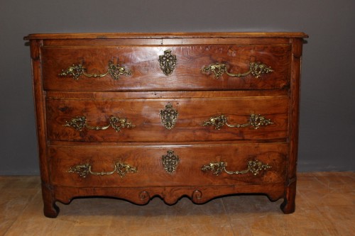 Louis XIV Commode in ash with curved front - Furniture Style Louis XIV
