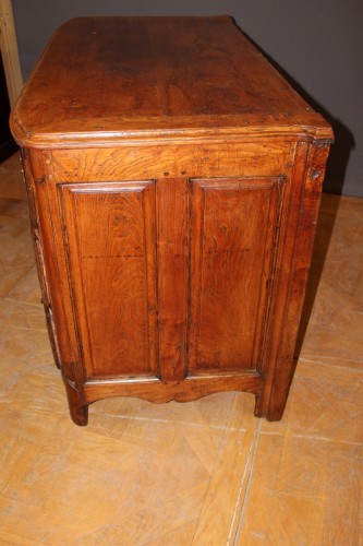 Furniture  - Louis XIV Commode in ash with curved front