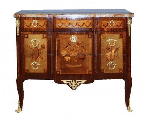 Commode en marqueterie fin 19e