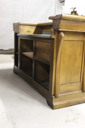 Art Nouveau bar with oak glass cabinet, circa 1900 - 