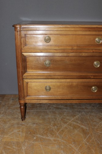 Commode Louis XVI en noyer - Antiquités Christophe Rochet