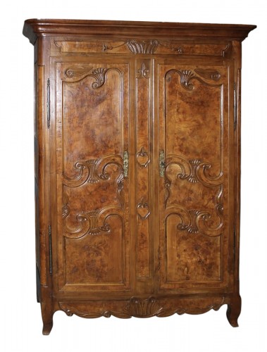 Petite armoire Bressane en merisier et frêne