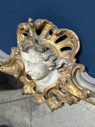Antiquités - Miroir à l’effigie de Diane chasseresse, Paris époque Régence