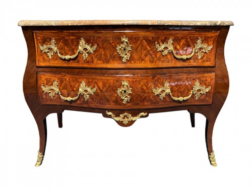 Commode attribuable to Pierre Migeon circa 1740