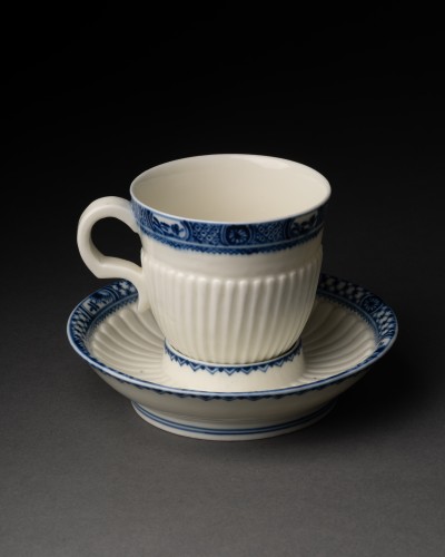 Porcelain & Faience  - Trembleuse cup in St Cloud porcelain circa 1740