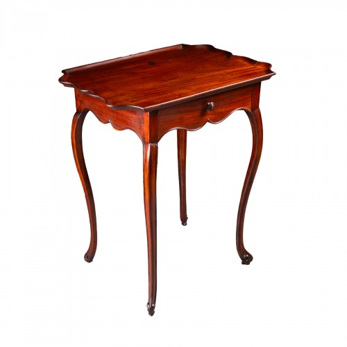 Solid mahogany cabaret table circa 1750