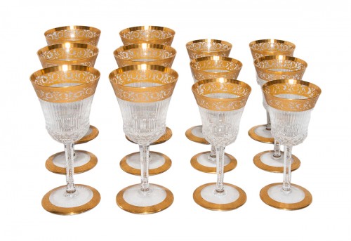Série de 12 verres à pied Cristal De Saint Louis Modèle Thistle Or