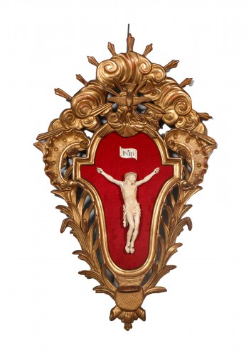 Christ provençal en ivoire époque Louis XV