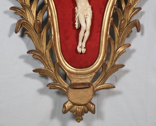 Christ provençal en ivoire époque Louis XV - Galerie Lauretta